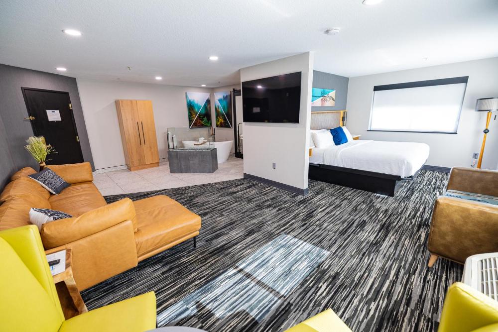 King Suite interior